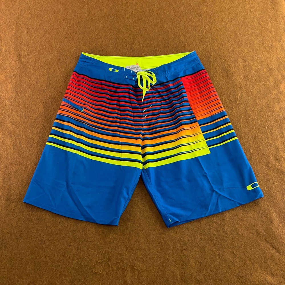 Oakley Mens 36 Blue Striped Stretch Performance Board Shorts